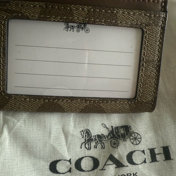 New with tags Coach Signature Brown and tan and gold Key Card Holder - Picture 8 of 8